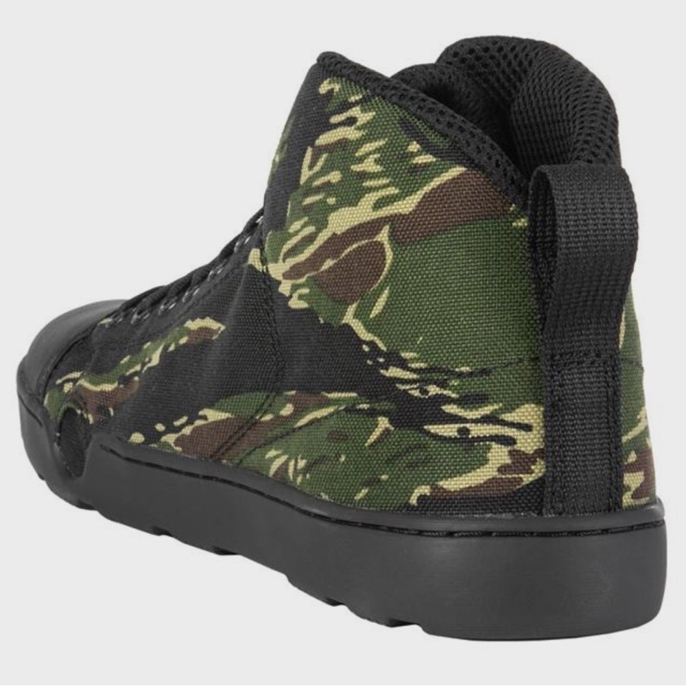 Altima Maritime Mid boot - Jungle Tiger Stripe. Worn once. Perfect condition - Picture 3 of 5
